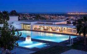 Royal Blue Hotel & Spa Paphos 4*